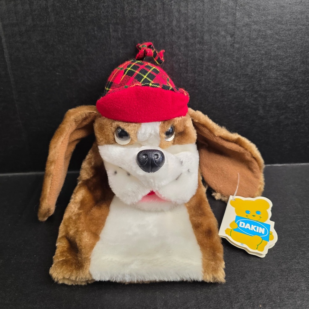 Vintage Dakin Shylock Basset Hand Puppet with Red Plaid Hat 1980 Original Tags